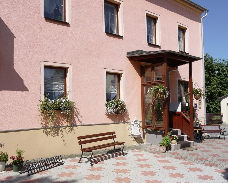 Familien-Ferienwohnung Haustein Konigswalde 外观 照片