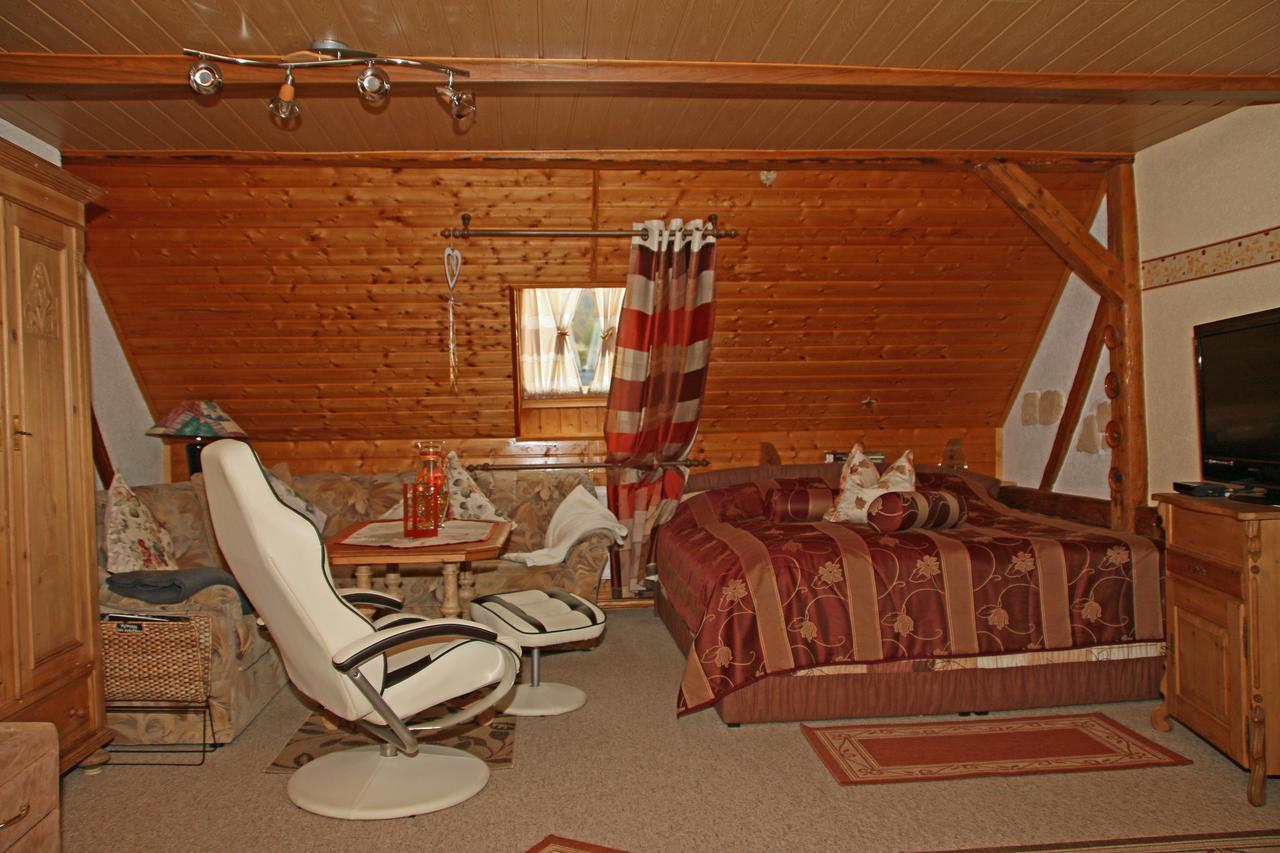 Familien-Ferienwohnung Haustein Konigswalde 外观 照片